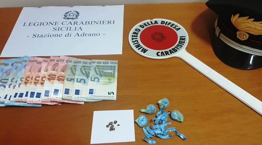 Adrano, tenta la fuga, fermato e arrestato per detenzione di sostanze stupefacenti