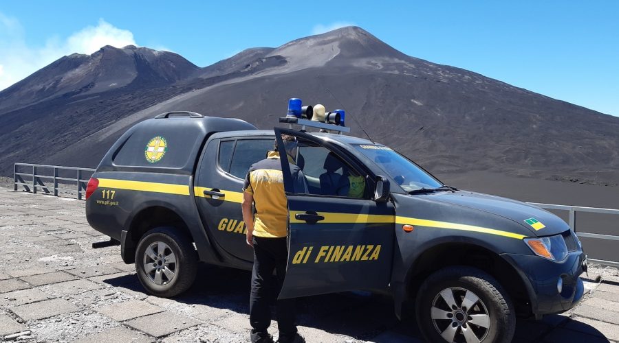 Soccorsi due ciclisti sulla pista altomontana nel versante Nord-Ovest dell’Etna