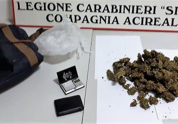 Aci Catena, a casa tutto l'occorrente per spacciare: arrestato un 42enne