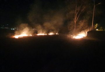 Marina di Cottone, incendio in terreno incolto