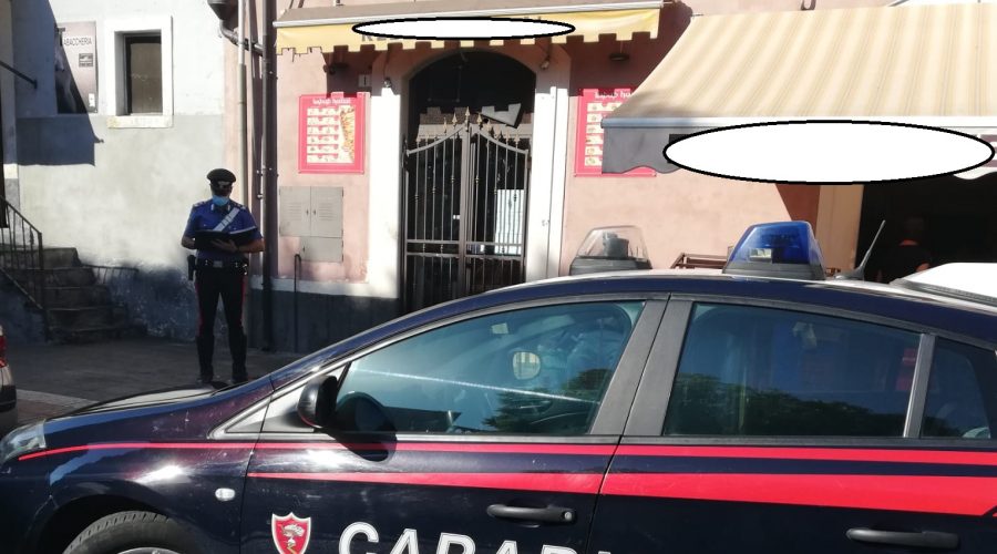 Paternò, rissa in centro: denunciati 5 giovani