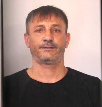 Catania, sgominate dalla Polizia due bande criminali: 13 arresti NOMI FOTO
