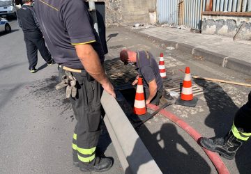 Giarre, si allaga una cantina di una abitazione. Intervento dei Vigili del fuoco