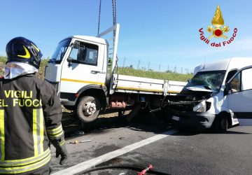 A19, grave incidente vicino lo svincolo di Motta S.Anastasia: intervento dell'elisoccorso