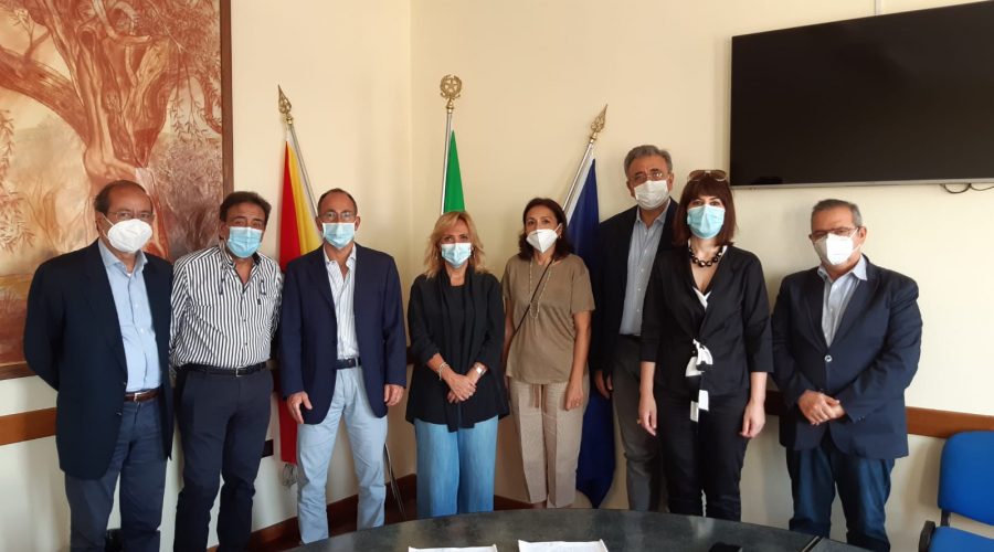 Catania, le prestazioni specialistiche si prenoteranno anche nelle farmacie della provincia