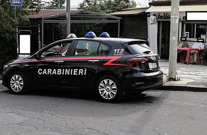 Incurante del divieto somministra bevande: disposta chiusura del bar