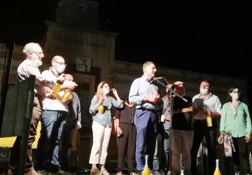 Elezioni a Mascali, Messina riconfermato sindaco. Le reazioni dei candidati