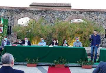 Fiumefreddo, un Consiglio comunale aperto per "rompere" il silenzio sull'area dell'ex Siace