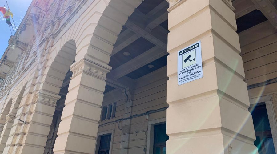 Riposto, il vice sindaco Cucè “scomparso” dal municipio: le ipotesi e i dubbi