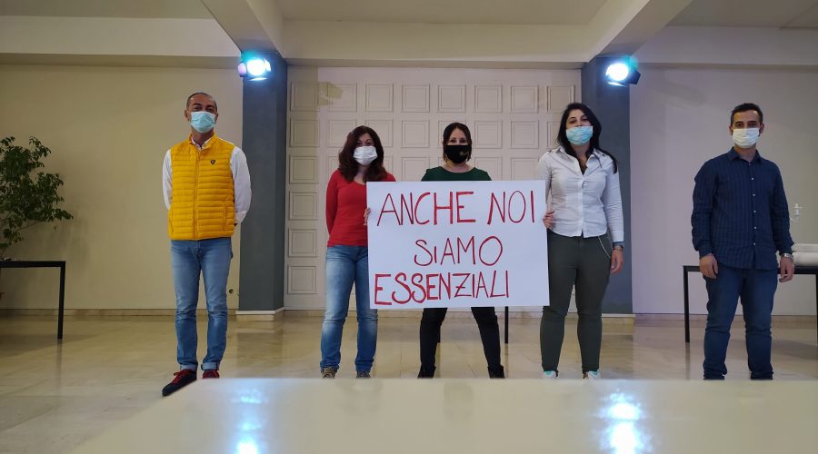 La festa è finita. Il grido di dolore dei gestori delle sale festa e dei professionisti del settore eventi VD