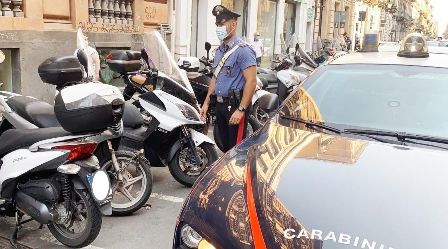 Carabiniere in pensione sventa furto di uno scooter: arrestato 17enne
