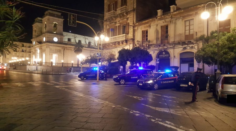 Giarre, scattano i controlli Covid dei carabinieri. Monitorata la movida nei luoghi di aggregazione