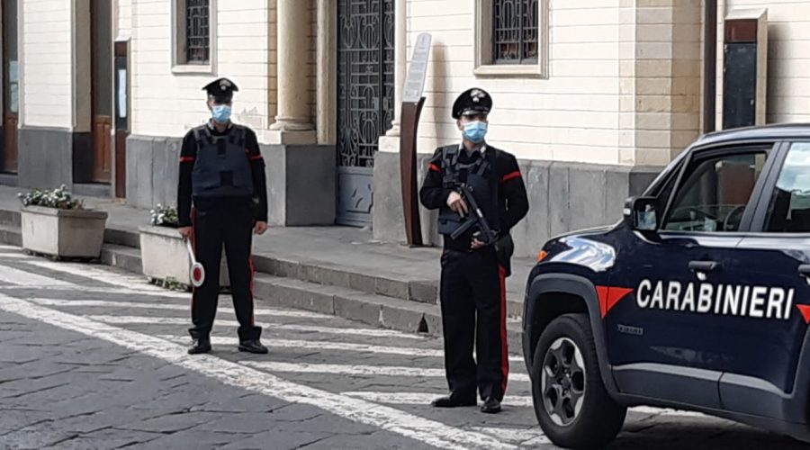 Controlli nel Giarrese dei carabinieri sul rispetto delle misure contenimento Covid