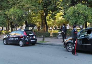 Misure contrasto Covid-19: Controlli a tappeto dei carabinieri a scuola e luoghi di ritrovo nel Giarrese FOTO