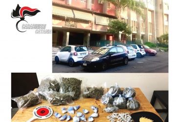 Catania, operazione antidroga in via Capo Passero: una donna arrestata
