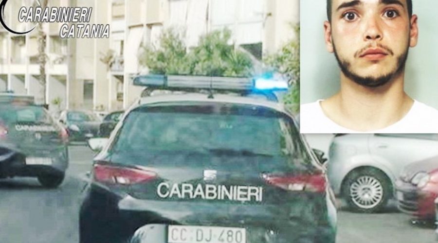 Catania, minimarket della droga: arrestato dopo un inseguimento