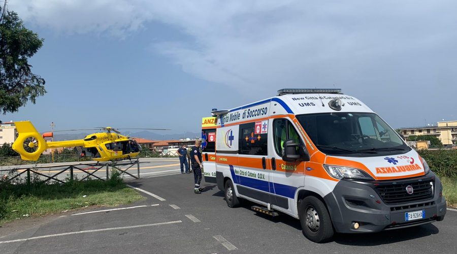 Giarre, malore alle Poste centrali. Intervento dell’elisoccorso