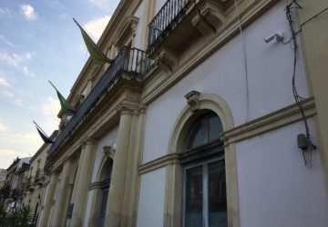 Giarre e la crisi politica: avanti piano. Ma in quale direzione?