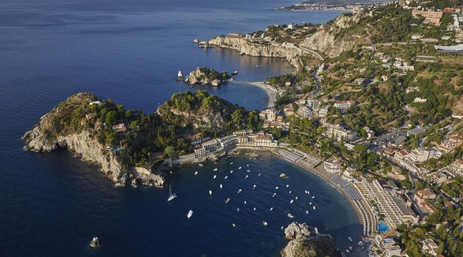 “No al campo di boe e al “taxi sea” nella baia di Mazzarò e nella baia dell’Isola bella”