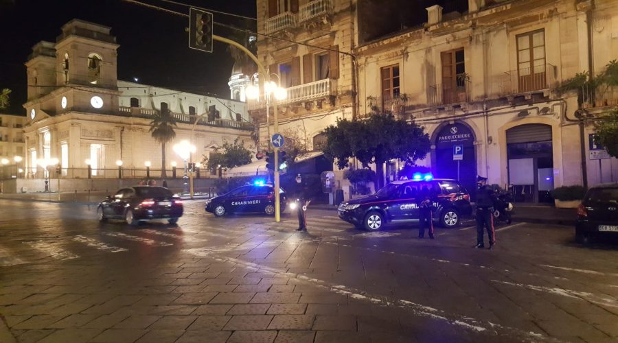 Giarre, Controlli dei Cc sul rispetto delle disposizioni per il contrasto della diffusione epidemica