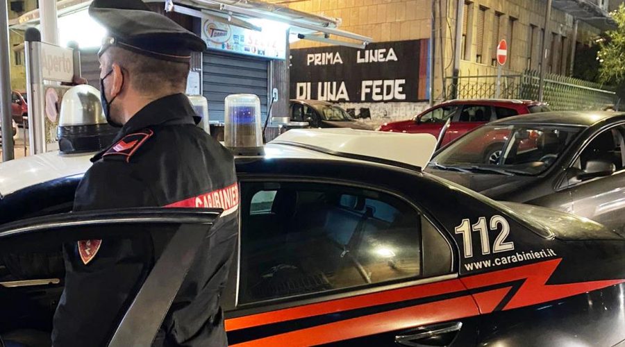 Caffè e bevande oltre l’orario: chiuso un chiosco