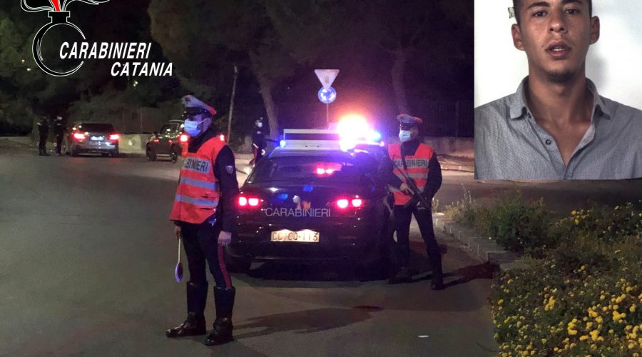 Paternò, detenuto ai domiciliari andava in giro con un amico dopo il coprifuoco.