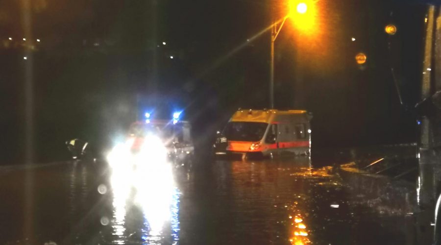 Maltempo nel Catanese: decine di interventi dei vigili del fuoco