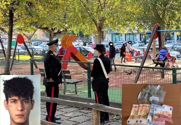 Spacciano davanti ai bambini che giocano nel Parco: tre arresti, due sono minorenni