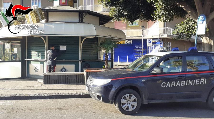 Paternò e Biancavilla, controlli anti-Covid. Apre il chiosco il giorno di Natale: chiusura di 5 giorni