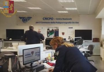 Coppia adescava minori sui social, arrestati. Indagini della Polizia postale di Catania e Palermo