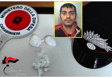 Beccato in via Galermo a Catania mentre andava a rifornire di cocaina il pusher