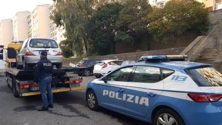 Catania, regala auto alla moglie per Natale: il mezzo era rubato