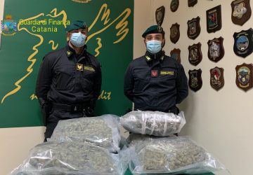 Beccato ad Acireale con 7 kg di marijuana: arrestato 43enne