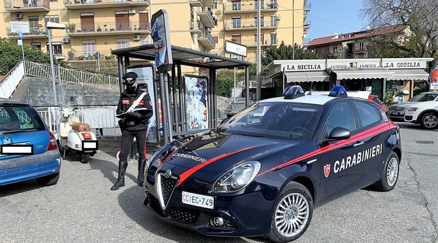 Topo d’auto sorpreso “all’opera”: inseguito e arrestato a Catania