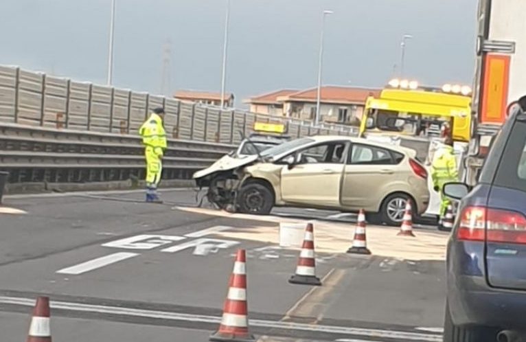 Catania, grave autonomo incidente in Tangenziale