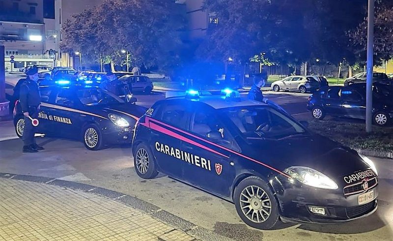 Controlli di carabinieri a Paternò: scattano denunce e sanzioni