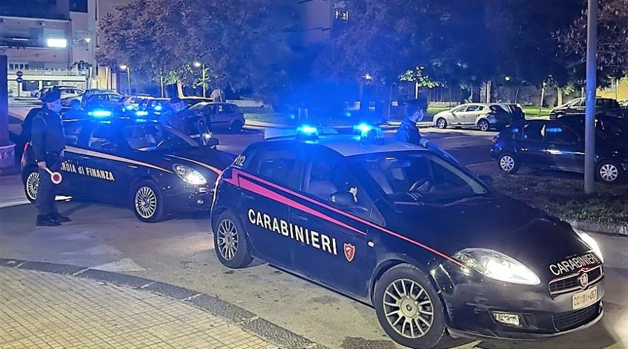 Controlli di carabinieri a Paternò: scattano denunce e sanzioni