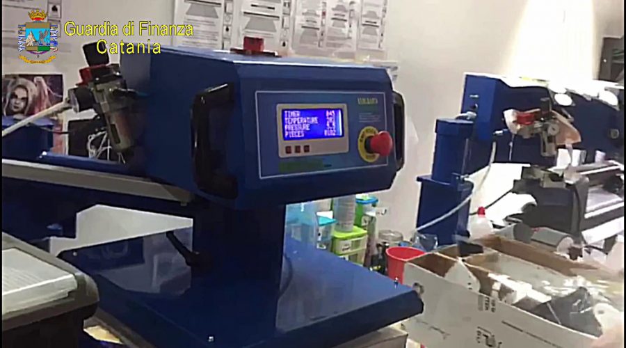 Catania, vendita di capi di contraffatti tramite piattaforme virtuali di e–commerce: due denunce