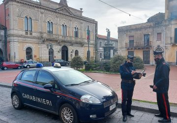 Linguaglossa, ha messo a repentaglio la salute dei concittadini: positivo in manette