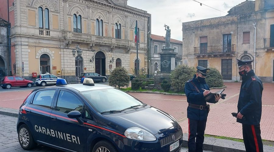 Linguaglossa, ha messo a repentaglio la salute dei concittadini: positivo in manette