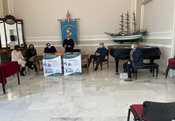 Riposto, al via campagna ecologica "Obiettivo 65". Presentazione in municipio