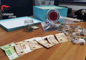 Catania, denunciato giovane ed intraprendente pusher