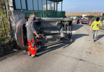 Miscarello, incidente in curva: due feriti. Intervento dei Vigili del fuoco
