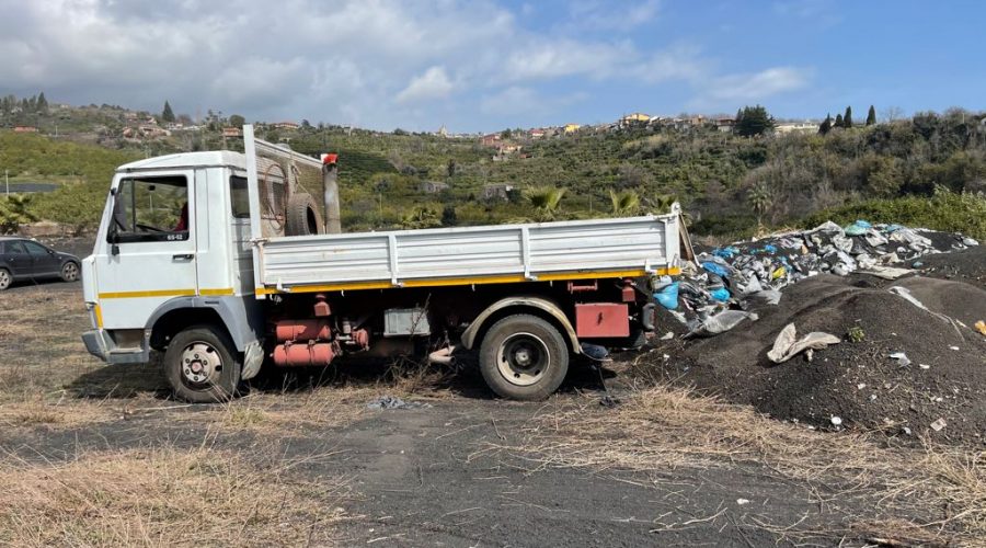 Giarre, violazione sigilli ex discarica di Sciara: il sindaco D’Anna sentito dalla Forestale