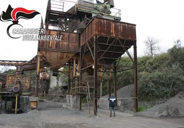 Mascali, sequestrate due cave abusive e impianti di frantumazione. Denunciati titolari e conduttori