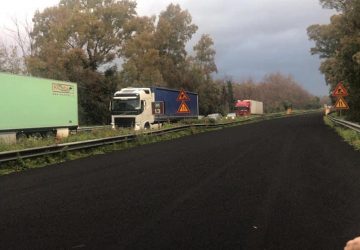 A18: cenere lavica tra Giarre e Fiumefreddo, riaperte due corsie e ancora sospeso il pedaggio