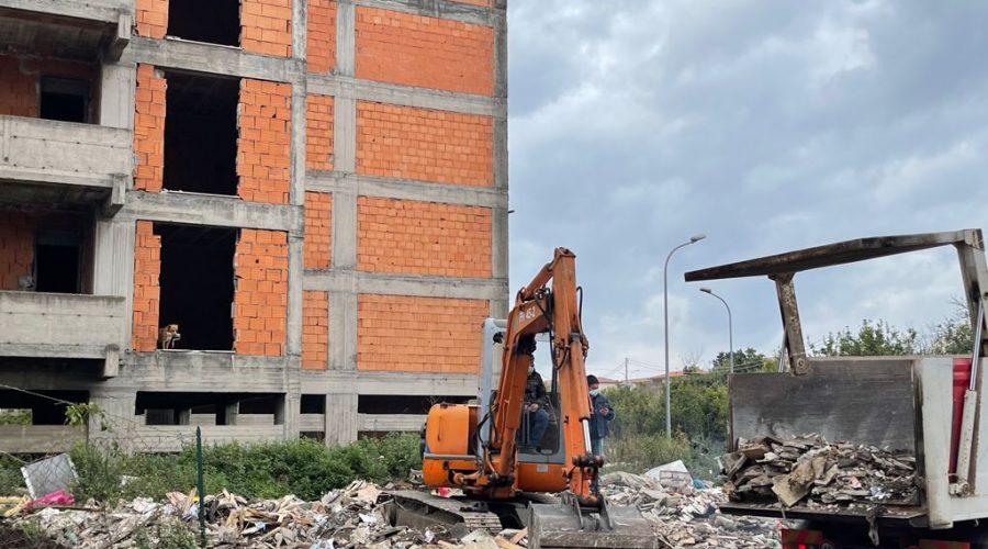 Giarre, restauro alloggi incompiuti di via Trieste. Lunedì lavori entrano nel vivo