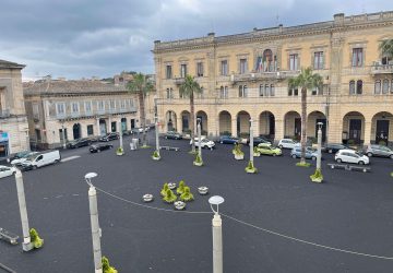 Emergenza cenere a Riposto. Caragliano: "I fondi stanziati sono insufficienti per gestite l'emergenza"