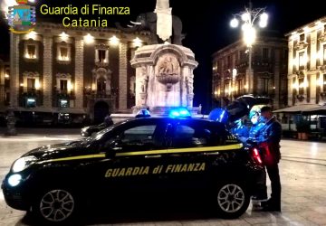 Catania, maxi evasione fiscale di 600 mln di euro nelle scommesse on-line: denunciati due responsabili