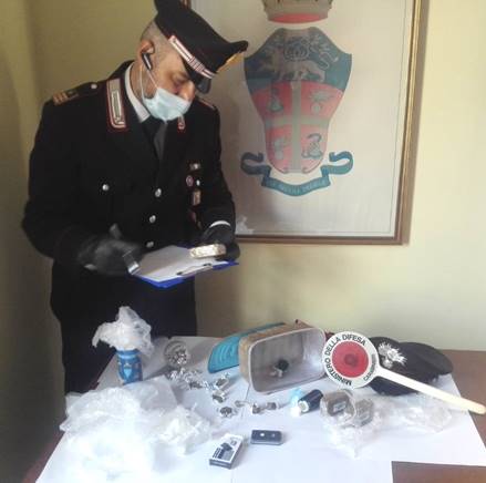 Controlli antidroga dei Cc: Giarre e Riposto rivoltate come un calzino